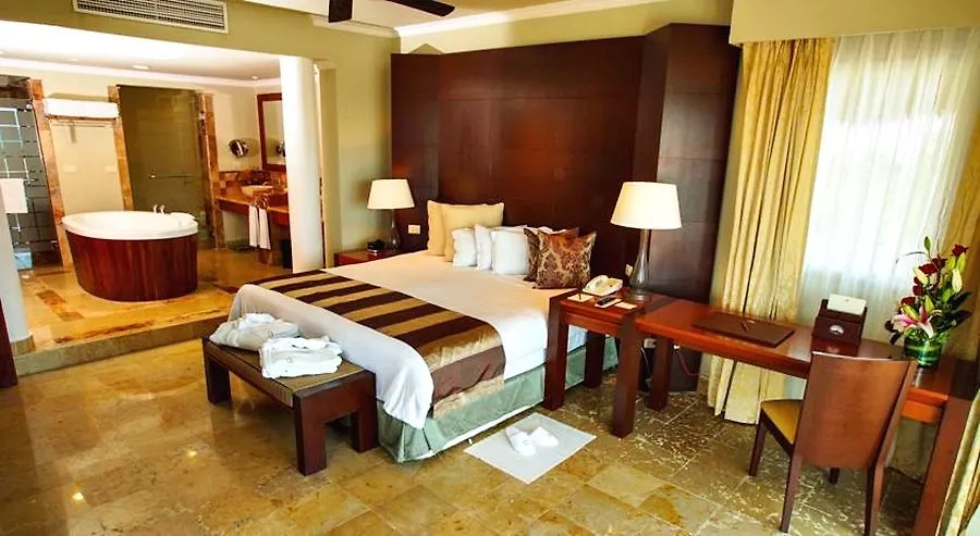 호텔 Valentin Imperial Riviera Maya Playa Paraiso