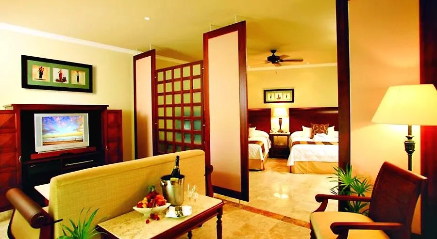 Valentin Imperial Riviera Maya Playa Paraiso 5*,